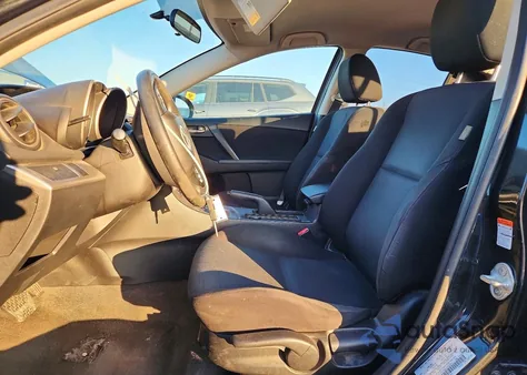 2010 Mazda 3 I z USA, uszkodzony, nr VIN JM1BL1SF7A1240293